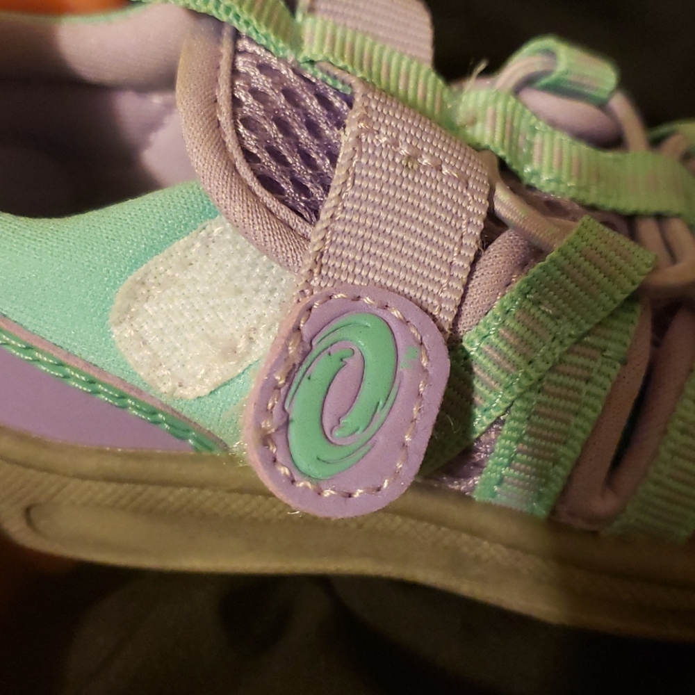 Kid Shoes - Picture 7 of 7
